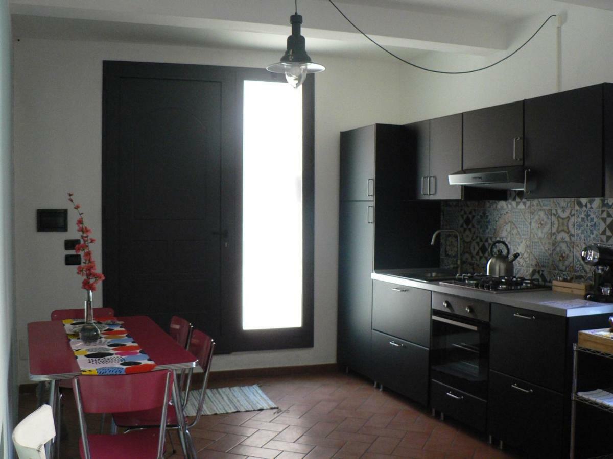 شقة La Casa Sulla Vecchia Riva فيرّارا المظهر الخارجي الصورة